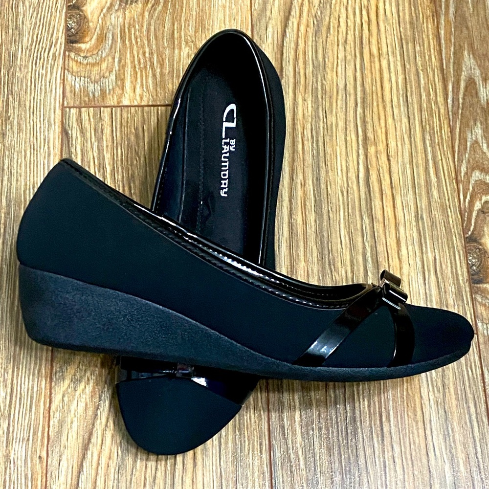 CL by Laundry Black Wedge Heels size 6.5